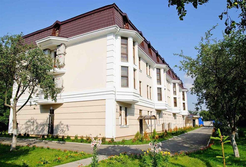 Ligena Hotel Boryspilʼ Exterior foto