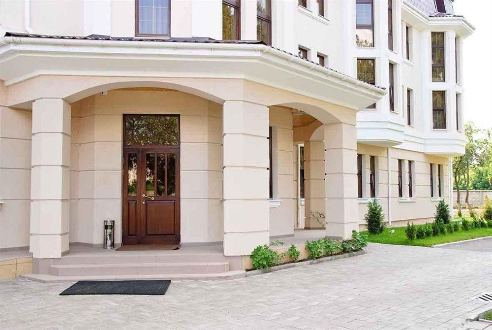 Ligena Hotel Boryspilʼ Exterior foto