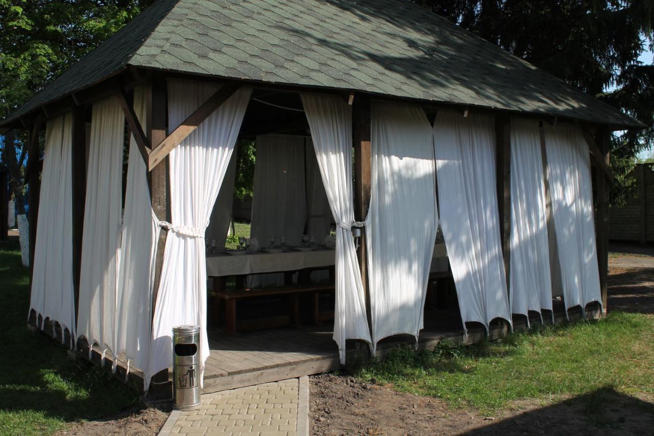 Ligena Hotel Boryspilʼ Exterior foto